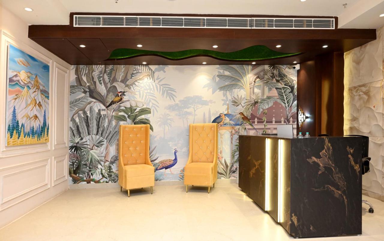 Hotel Blue Sapphire Kota  Bagian luar foto